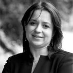 Agata Gemzik-Salwach - pracuje w Zakładzie Bankowości i Ubezpieczeń Katedry Finansów i Bankowości